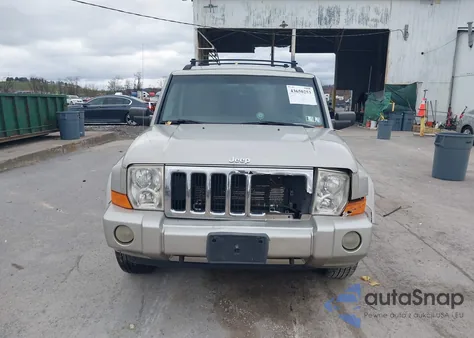 2007 Jeep Commander Sport z USA, uszkodzony, nr VIN 1J8HG48P57C622165